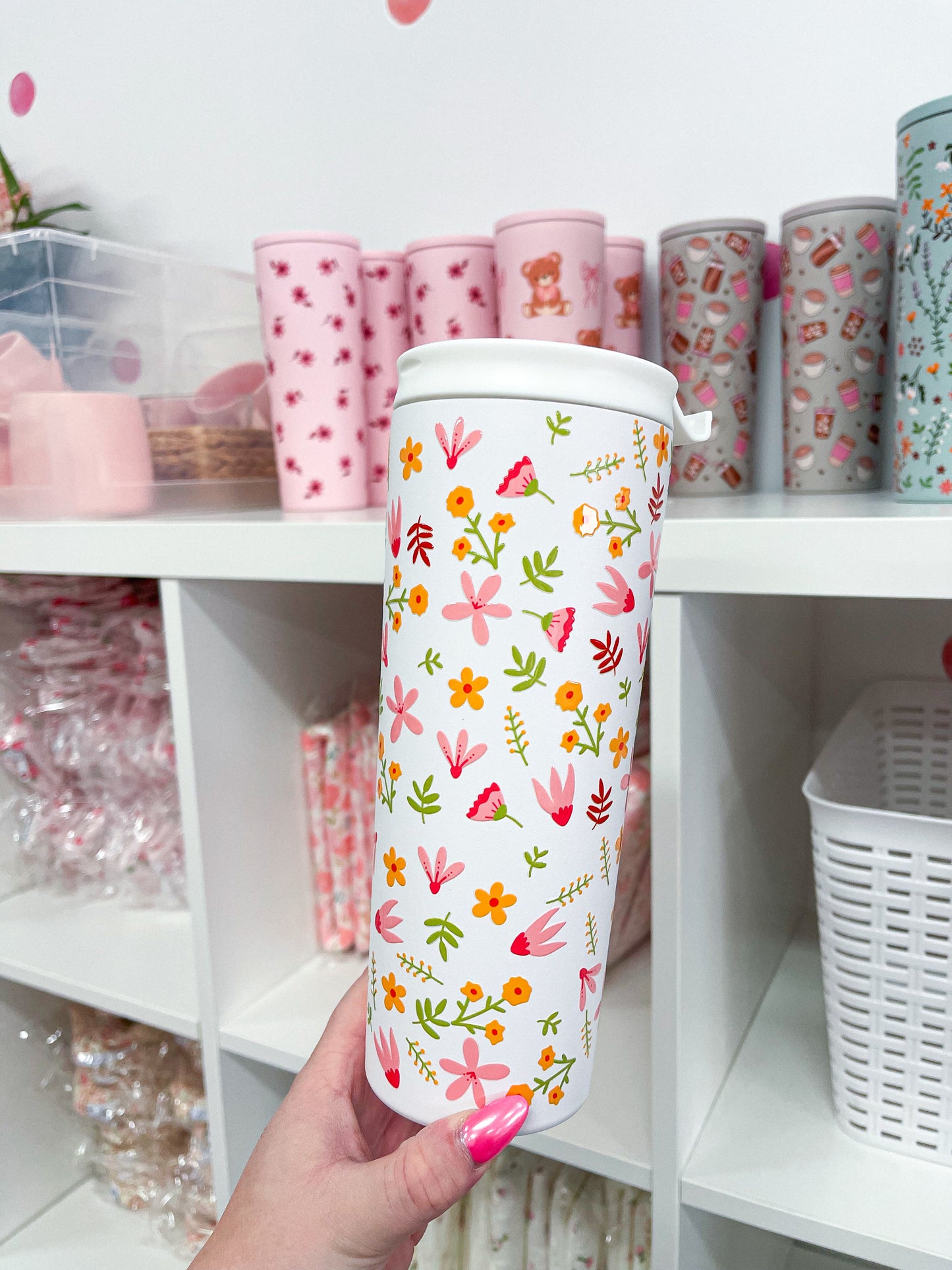 24 oz Insulated Bottle | White &amp; Colorful Flowers | Lid &amp; Straw Included